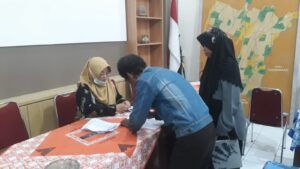 Pemkal Trimulyo Salurkan BLT Dana Desa Bulan Juni kepada Keluarga Penerima Manfaat