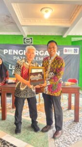 Trimulyo Terima Piagam Penghargaan Lunas PBB P2 Tahun 2025