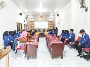 Mahasiswa UNY Laksanakan Penerjunan KKN Kependidikan di Kalurahan Trimulyo